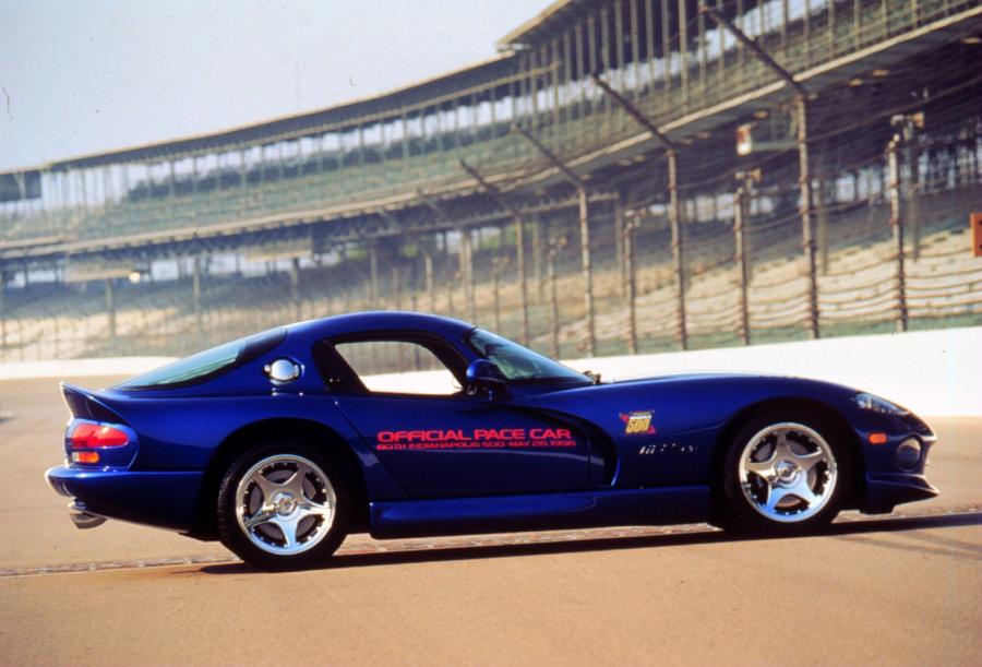  Dodge Viper GTS 1996 года  (фото 11 из 29)